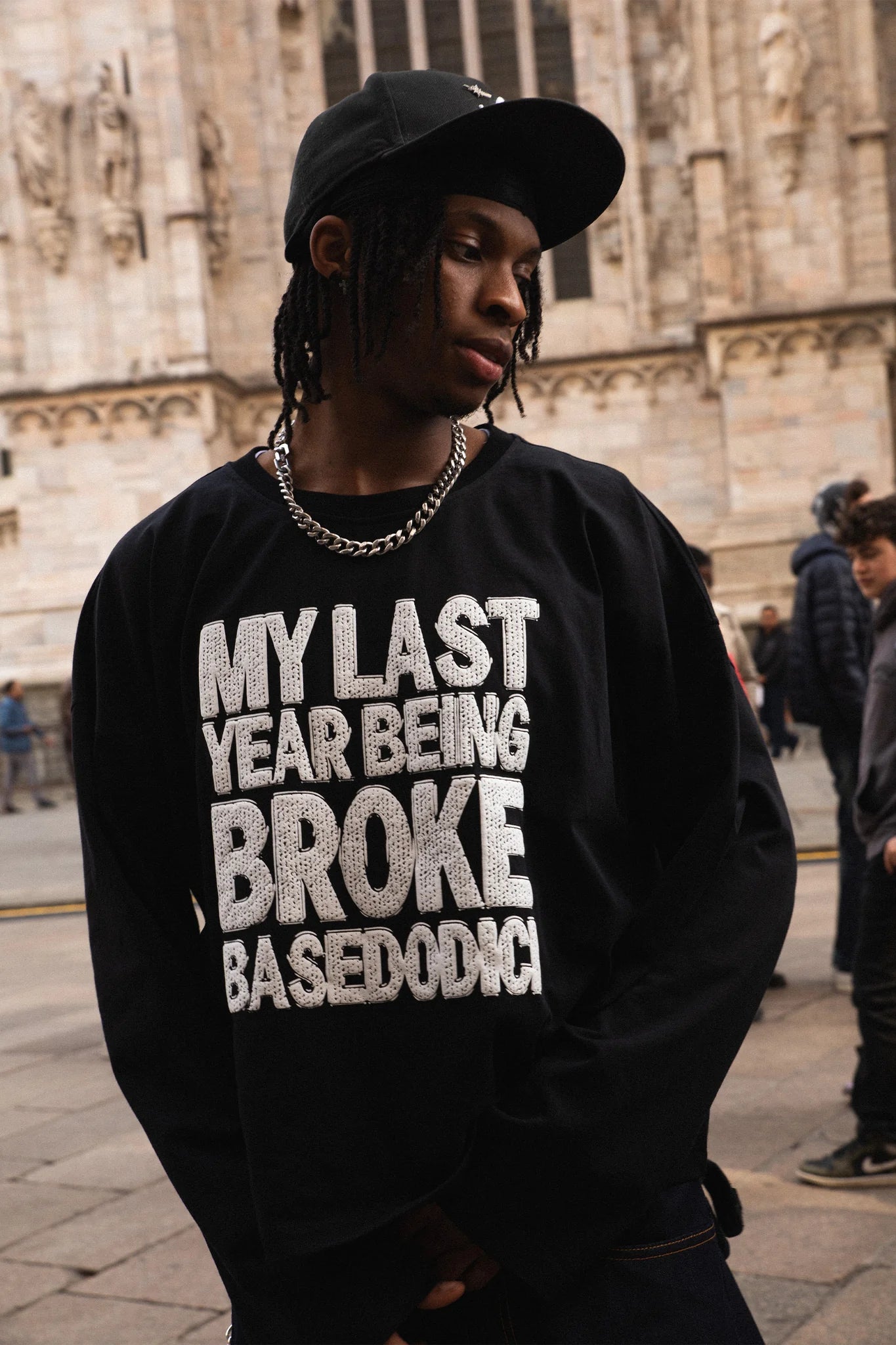 LONGSLEEVE "CRUEL SEASON" BROKE BLACK