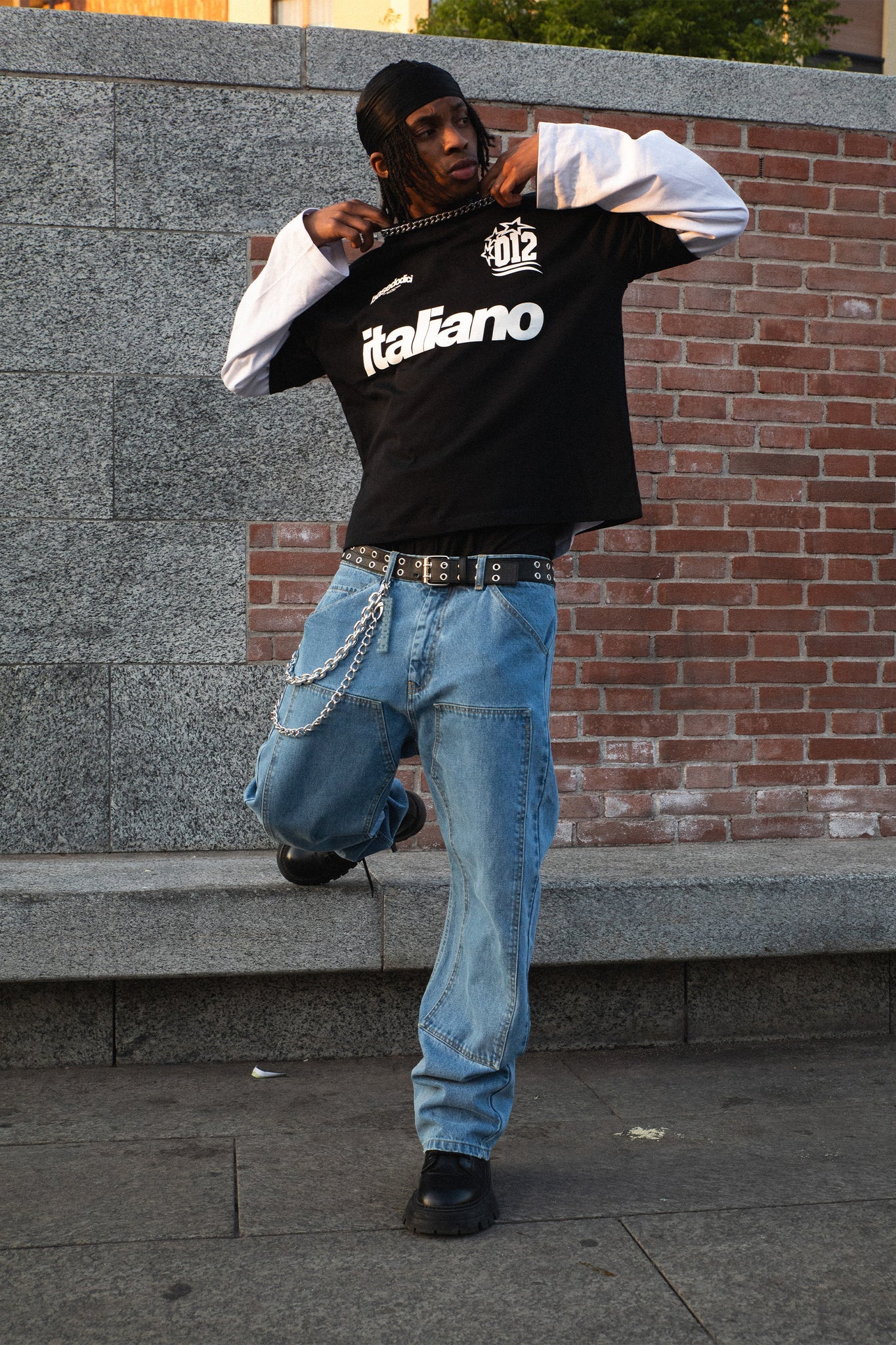 T-SHIRT “CRUEL SEASON” ITALIANO BLACK