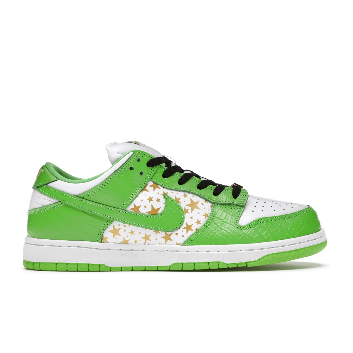 Dunk SB Low x Supreme Stars Mean Green