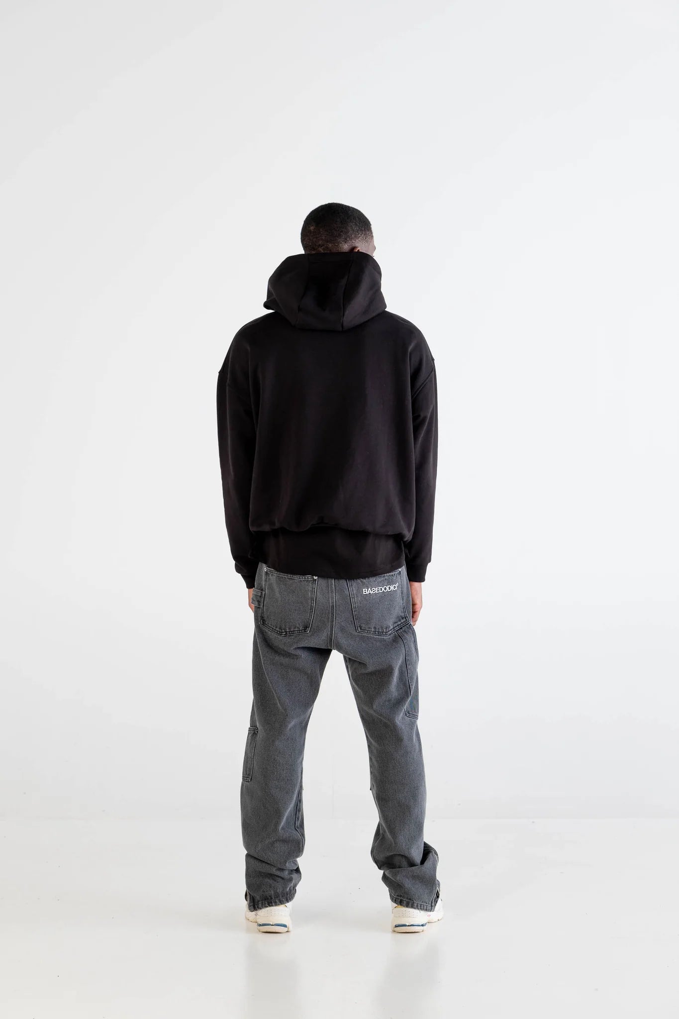 HOODIE “DYSTOPIA” WOLVES BLACK