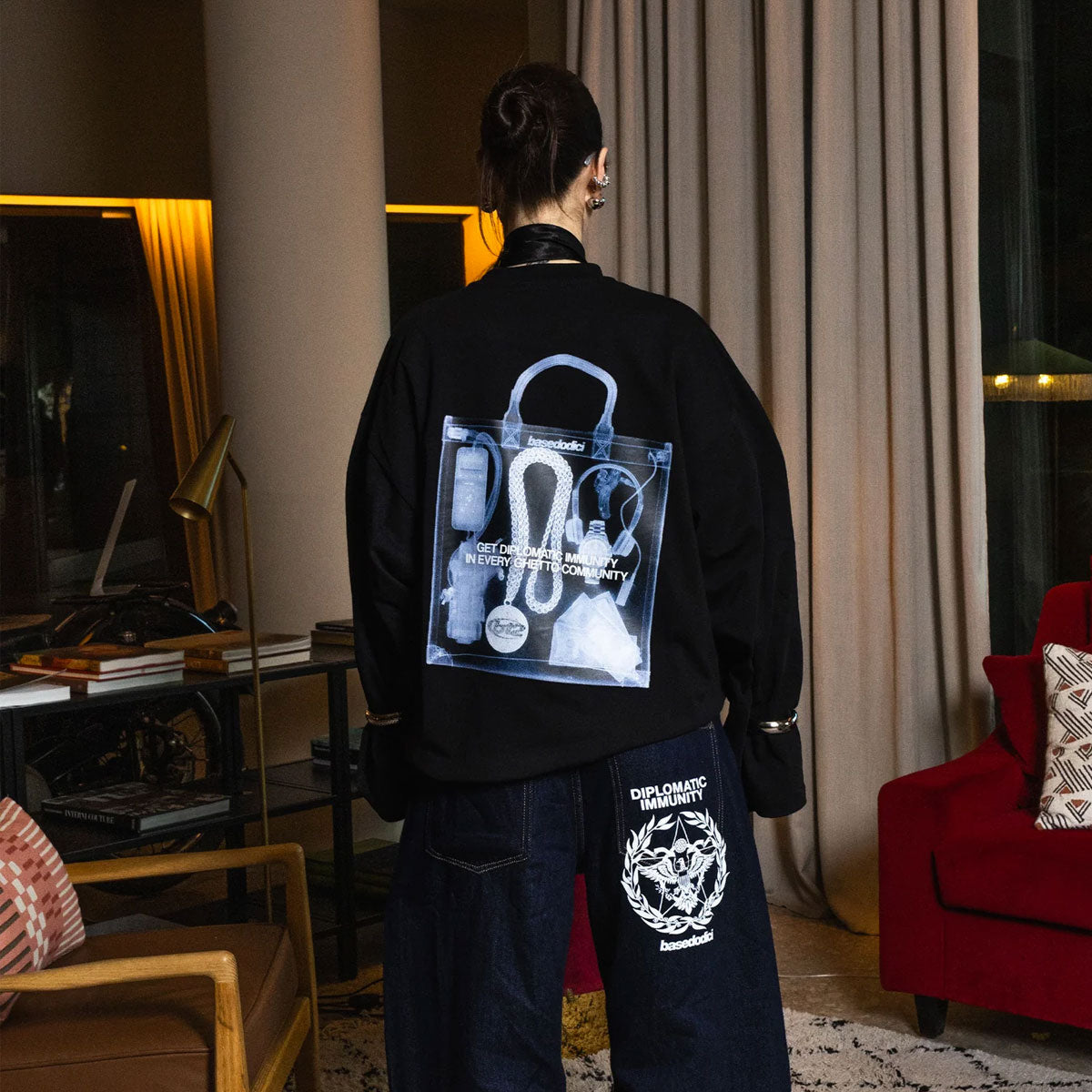 LONGSLEEVE "WORLD TOUR" X-RAY BLACK